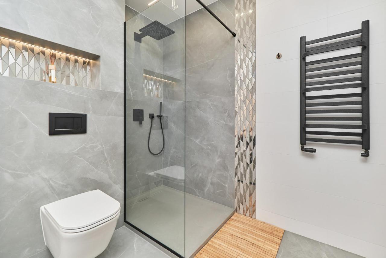 Apartment In The Heart Of By Renters Prestige *